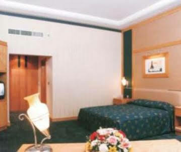 Best Western Elite Juffair Hotel Manamah Buitenkant foto